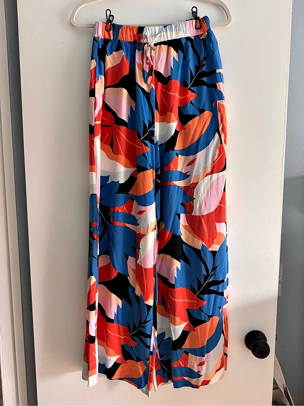 MINKPINK Floral Wide Leg Pants